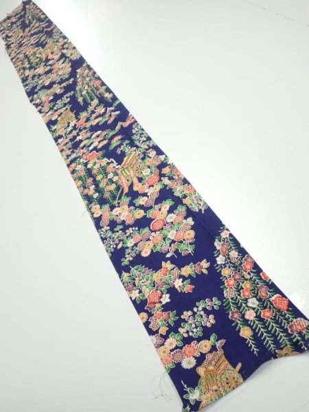 Photo5: 1G07z50  Japanese Kimono Silk  FABRIC Flowers Navy 60.6x7.7 (5)