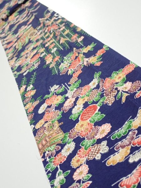 Photo1: 1G09z50  Japanese Kimono Silk  FABRIC Flowers Navy 81.9x6.5 (1)
