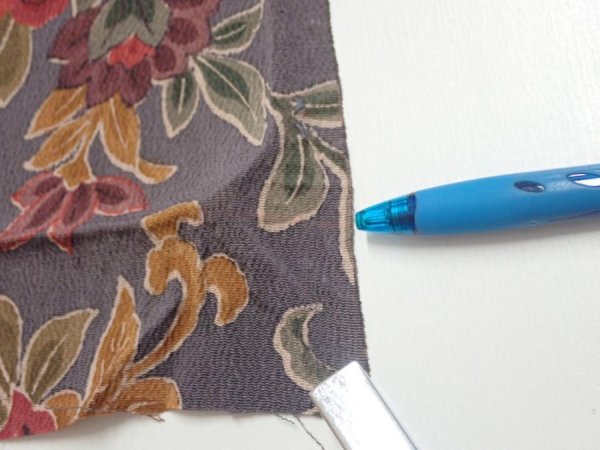 Photo7: 1G02z70  Japanese Kimono Crepe Silk  FABRIC Flowers Purple-Gray 42.9x14.0 (7)