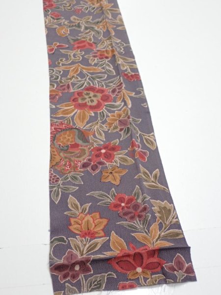 Photo2: 1G09z60  Japanese Kimono Crepe Silk  FABRIC Flowers Purple-Gray 86.2x6.5 (2)