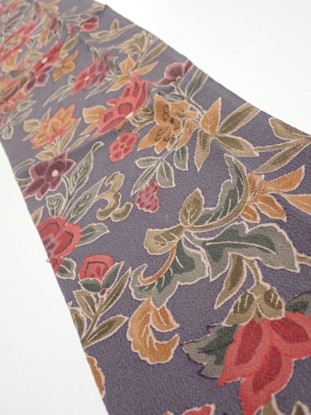 Photo2: 1G10z30  Japanese Kimono Crepe Silk  FABRIC Flowers Purple-Gray 34.3x6.5 (2)