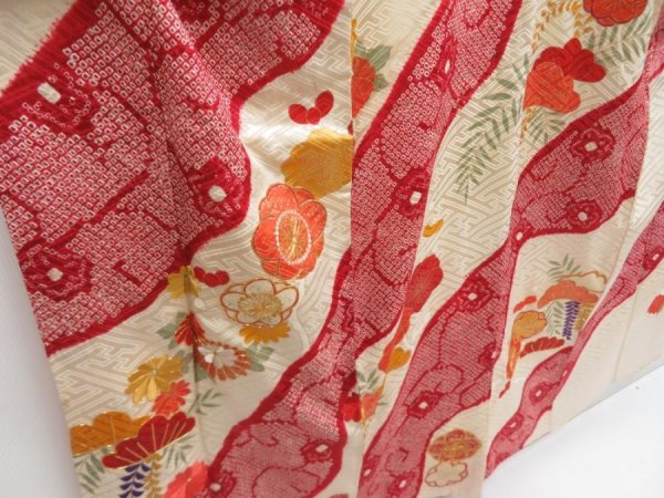 Photo3: 5816T13z950 Vintage Japanese Kimono Silk TSUKESAGE Plum blossom Dull red (3)