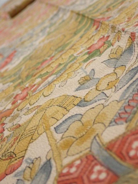 Photo4: 2Q09z50  Japanese Kimono Silk  FABRIC Royal cart Light brown-gray 80.3x6.7 (4)