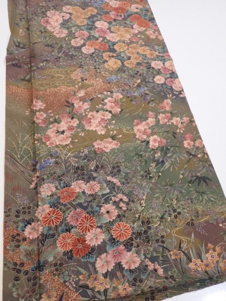 Photo2: 2W04z60  Japanese Kimono Silk  FABRIC Flowers Dark olive 62.2x14.2 (2)