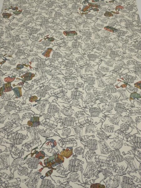 Photo1: 2W02z50  Japanese Kimono Silk  FABRIC Sea bream Off-white 41.3x14.6 (1)