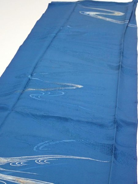 Photo3: 2M03z90  Japanese Kimono Silk  FABRIC Stream Dark blue 66.1x14.4 (3)