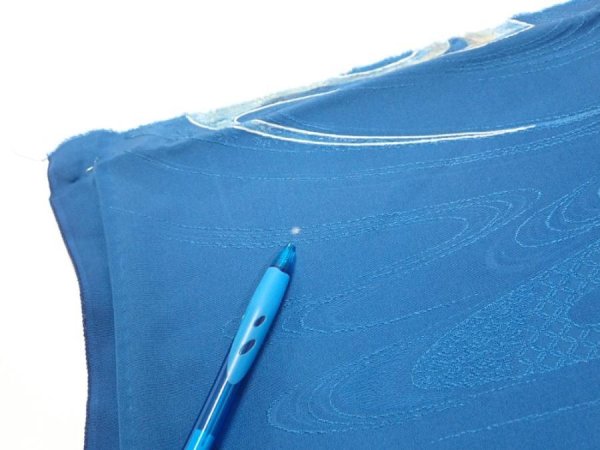 Photo7: 2M04z90  Japanese Kimono Silk  FABRIC Stream Dark blue 66.1x14.4 (7)