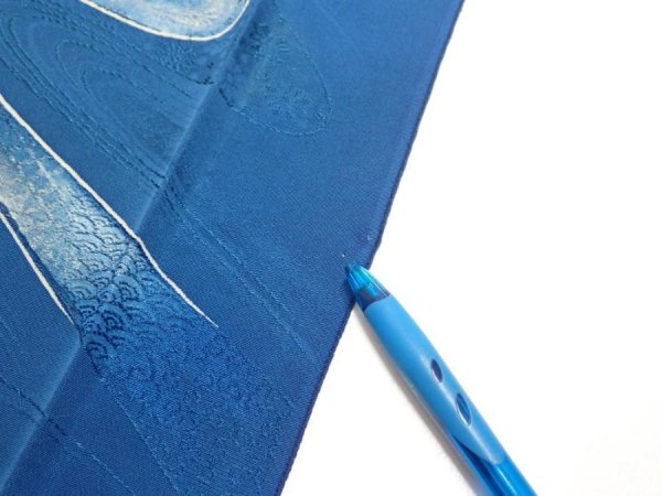 Photo6: 2M05z90  Japanese Kimono Silk  FABRIC Stream Dark blue 66.9x14.4 (6)