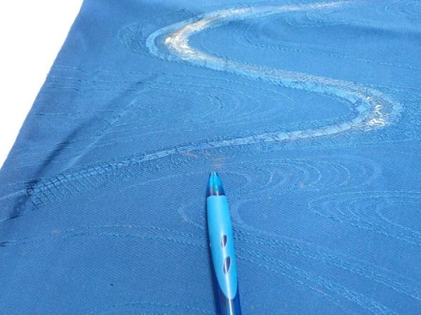 Photo8: 2M05z90  Japanese Kimono Silk  FABRIC Stream Dark blue 66.9x14.4 (8)