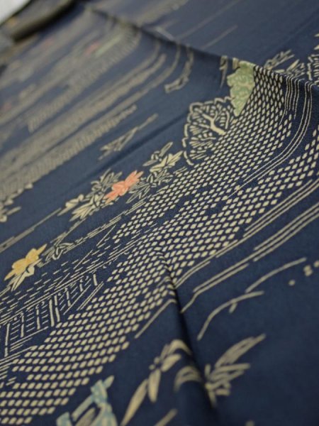 Photo4: 2M09z60  Japanese Kimono Silk  FABRIC Old Japanese house Dark navy 81.9x7.1 (4)