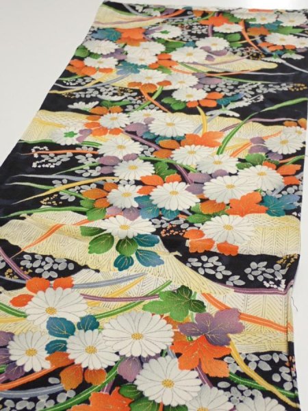 Photo3: 2M02z80  Japanese Kimono Crepe Silk  FABRIC Flowers Black 46.5x14.4 (3)