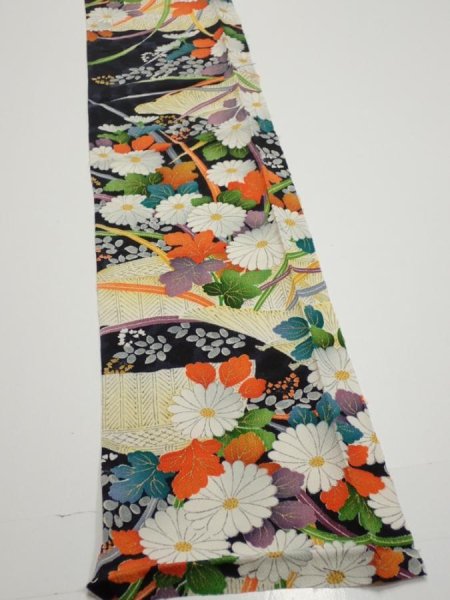 Photo2: 2M08z50  Japanese Kimono Crepe Silk  FABRIC Flowers Black 60.6x7.5 (2)