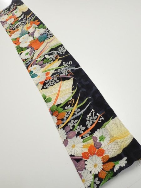 Photo1: 2M10z30  Japanese Kimono Crepe Silk  FABRIC Flowers Black 36.2x6.5 (1)
