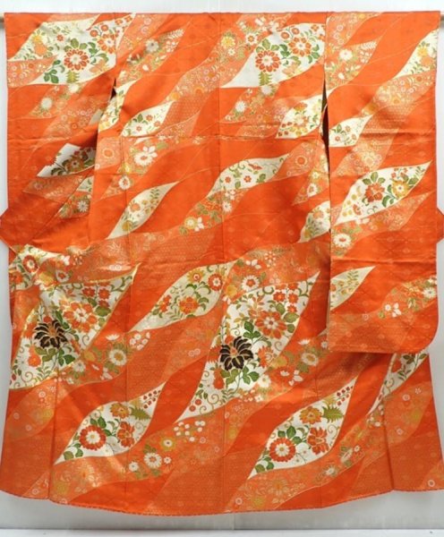 Photo1: 5907T12z1170 Vintage Japanese Kimono Silk FURISODE Flowers Orangered (1)