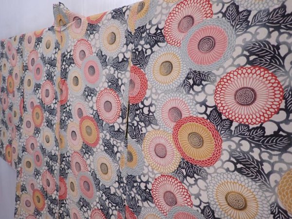 Photo2: 5911T06z540 Vintage Japanese Kimono Silk HAORI Chrysanthemum Sand beige (2)