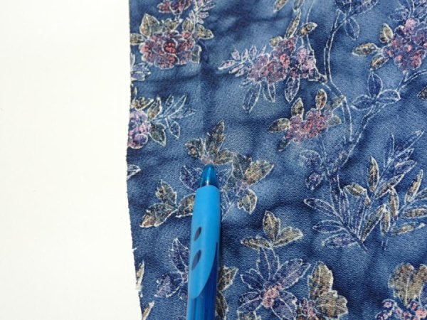 Photo7: 1J06z100  Japanese Kimono Crepe Silk  FABRIC Flowers Dull blue 65.0x14.2 (7)