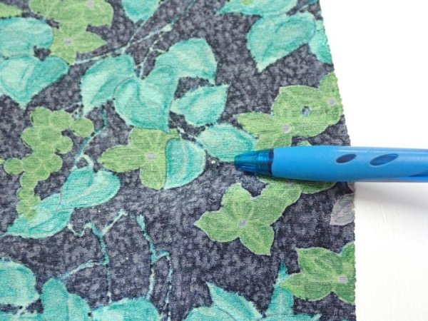 Photo6: 1J05z90  Japanese Kimono Silk  FABRIC Plants Navy-Gray 65.0x14.2 (6)