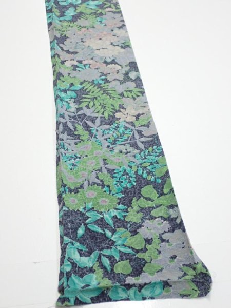 Photo2: 1J07z40  Japanese Kimono Silk  FABRIC Plants Navy-Gray 59.4x7.1 (2)