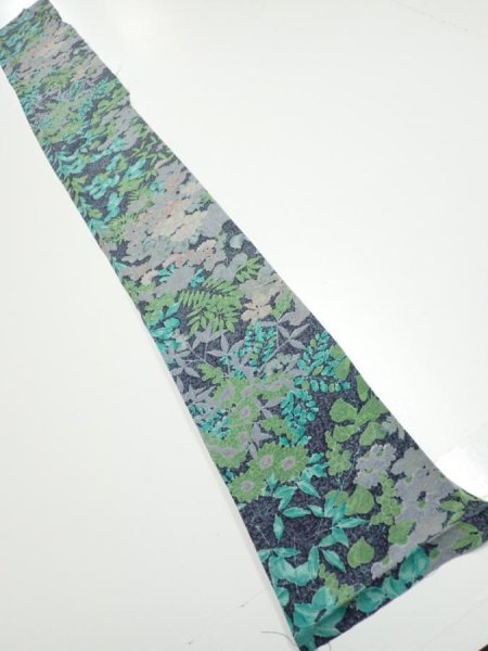 Photo5: 1J07z40  Japanese Kimono Silk  FABRIC Plants Navy-Gray 59.4x7.1 (5)