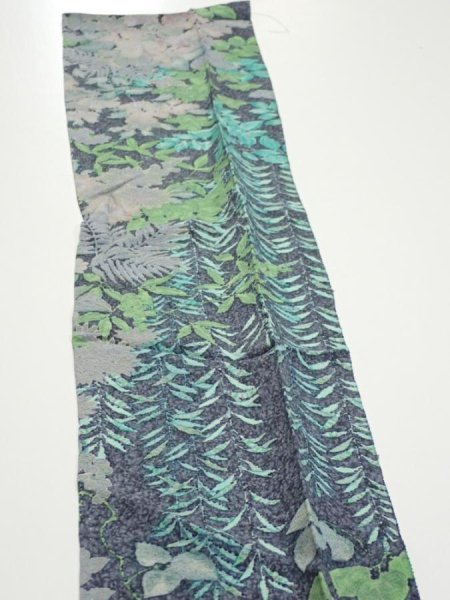 Photo4: 1J10z30  Japanese Kimono Silk  FABRIC Plants Navy-Gray 38.6x6.9 (4)