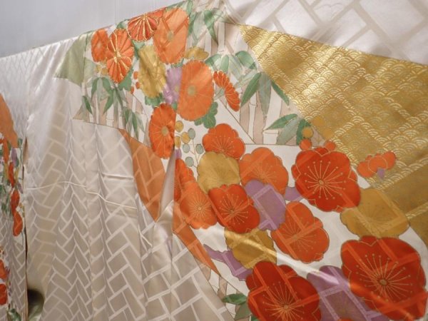 Photo2: 5912T11z1150 Vintage Japanese Kimono Silk FURISODE Plum blossom Off-white (2)