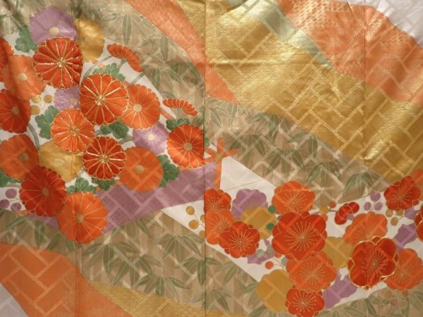 Photo8: 5912T11z1150 Vintage Japanese Kimono Silk FURISODE Plum blossom Off-white (8)