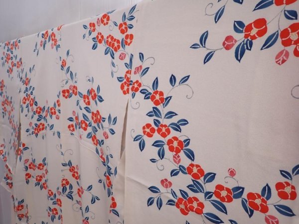 Photo2: 5913T13z910  Japanese Kimono Silk KOMON Camellia Off-white (2)