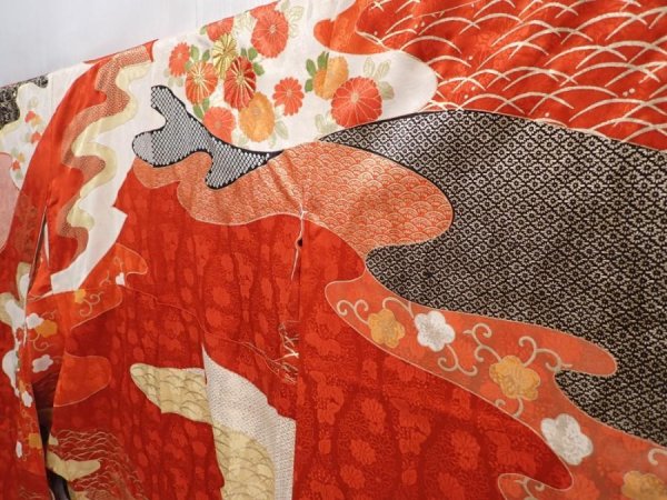 Photo2: 5914T14z1020 Vintage Japanese Kimono Silk FURISODE Chrysanthemum Orange-Red (2)