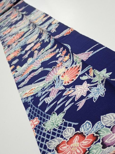 Photo1: 2E09z60  Japanese Kimono Silk  FABRIC Bird, Flowers Dark navy 85.0x7.1 (1)