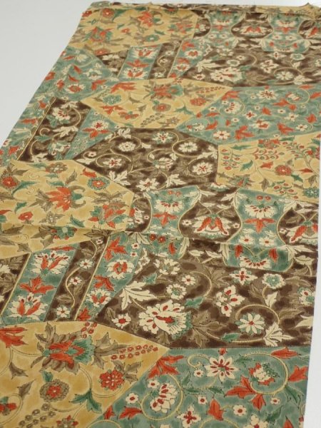 Photo3: 2E01z60  Japanese Kimono Silk  FABRIC Flower Light brown 39.4x14.4 (3)