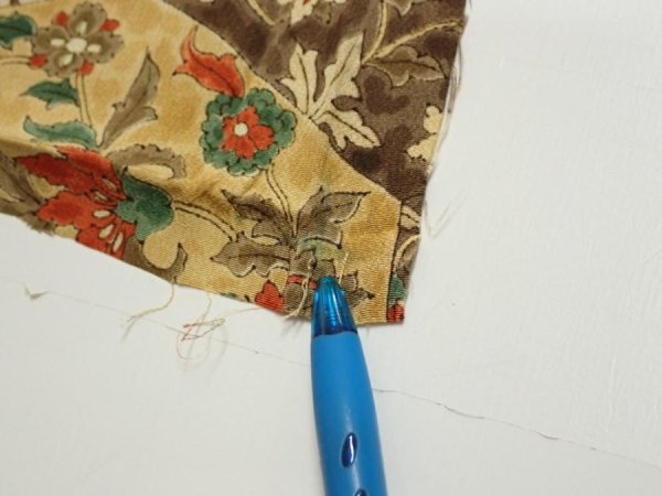 Photo6: 2E07z40  Japanese Kimono Silk  FABRIC Flower Light brown 56.7x7.3 (6)