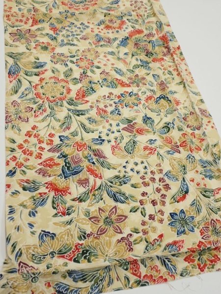 Photo2: 2E02z60  Japanese Kimono Silk  FABRIC Flowers Sand beige 41.7x14.8 (2)