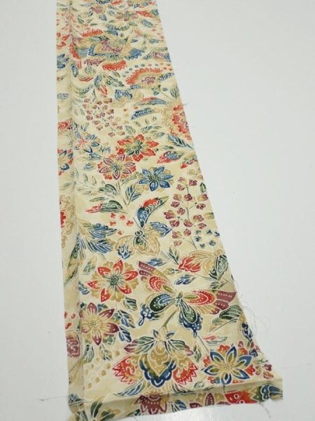 Photo2: 2E08z40  Japanese Kimono Silk  FABRIC Flowers Sand beige 56.7x7.3 (2)