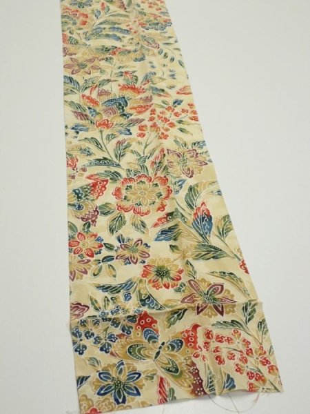 Photo2: 2E09z60  Japanese Kimono Silk  FABRIC Flowers Sand beige 78.0x7.3 (2)