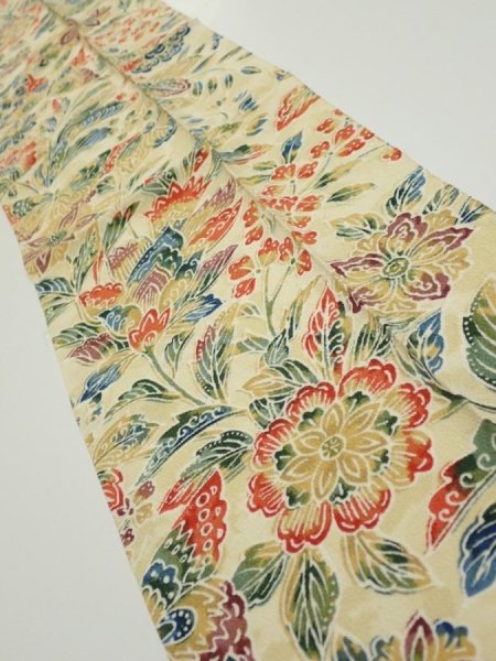 Photo2: 2E10z30  Japanese Kimono Silk  FABRIC Flowers Sand beige 38.6x7.3 (2)