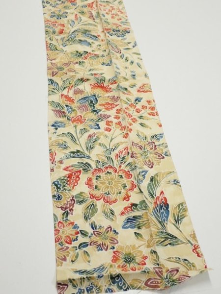 Photo4: 2E10z30  Japanese Kimono Silk  FABRIC Flowers Sand beige 38.6x7.3 (4)