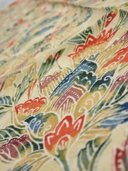 Photo5: 2E10z30  Japanese Kimono Silk  FABRIC Flowers Sand beige 38.6x7.3 (5)