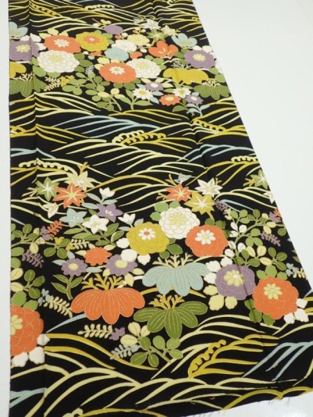 Photo2: 4B03z100  Japanese Kimono Silk  FABRIC Flowers, Wave Black 61.4x14.0 (2)