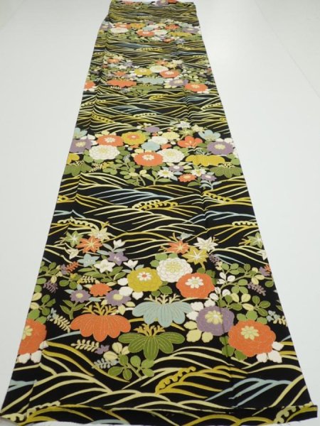 Photo5: 4B03z100  Japanese Kimono Silk  FABRIC Flowers, Wave Black 61.4x14.0 (5)