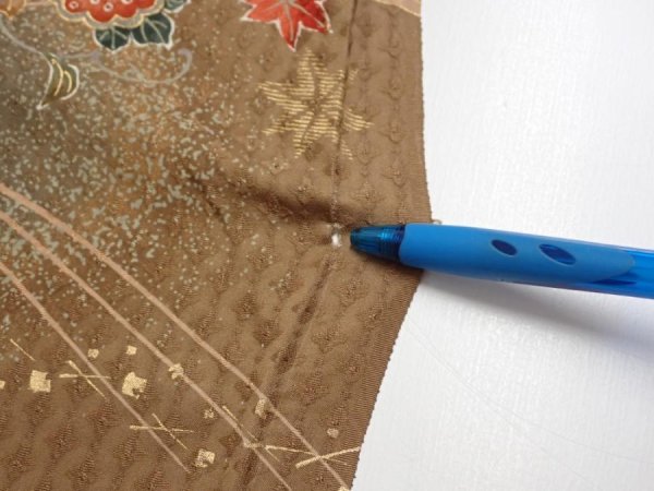 Photo6: 4B01z70  Japanese Kimono Silk  FABRIC Stream, Flowers Brown-Gray 45.3x15.0 (6)