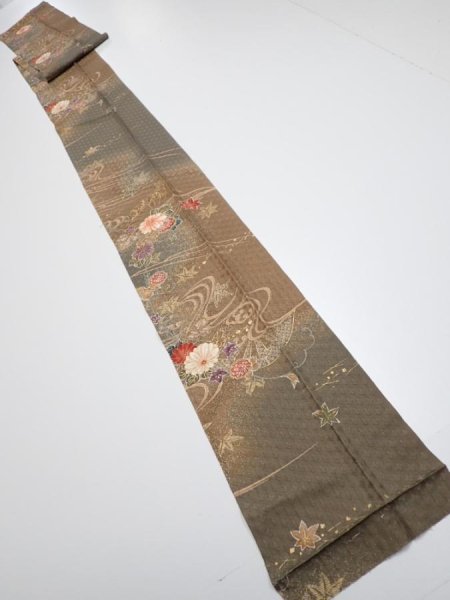 Photo1: 4B09z60  Japanese Kimono Silk  FABRIC Stream, Flowers Brown-Gray 82.3x7.3 (1)