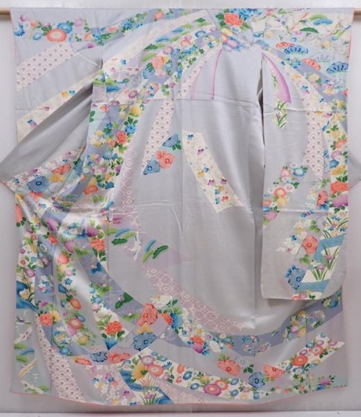 Photo1: 6002T12z1060  Japanese Kimono Silk FURISODE Tabane-noshi Light gray (1)