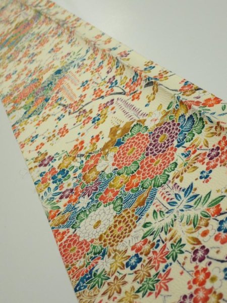 Photo1: 2L08z40  Japanese Kimono Silk  FABRIC Flowers Light yellow 58.3x7.1 (1)