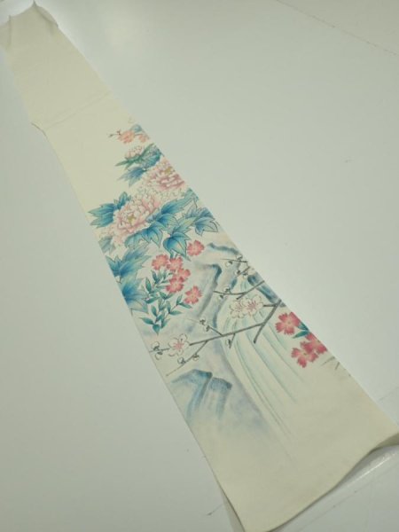 Photo2: 2L06z40  Japanese Kimono Silk  FABRIC  Off-white 61.8x7.1 (2)