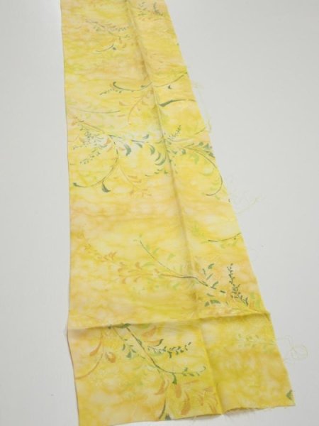 Photo2: 3Q09z60  Japanese Kimono Silk  FABRIC Plants Yellow 84.3x7.3 (2)