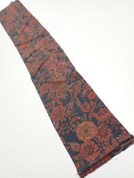 Photo4: 3Q10z30  Japanese Kimono Crepe Silk  FABRIC Flowers Green-Gray 37.8x6.9 (4)