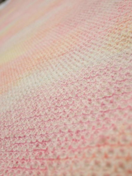 Photo4: 3Q03z70  Japanese Kimono Silk  FABRIC Shibori Pink 62.2x13.8 (4)