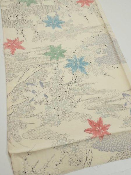 Photo2: 3D02z70  Japanese Kimono Silk  FABRIC Maple Smoky white 46.1x14.2 (2)