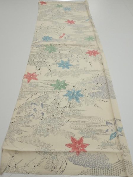 Photo5: 3D02z70  Japanese Kimono Silk  FABRIC Maple Smoky white 46.1x14.2 (5)