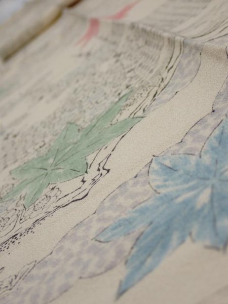 Photo5: 3D09z50  Japanese Kimono Silk  FABRIC Maple Smoky white 78.7x6.5 (5)
